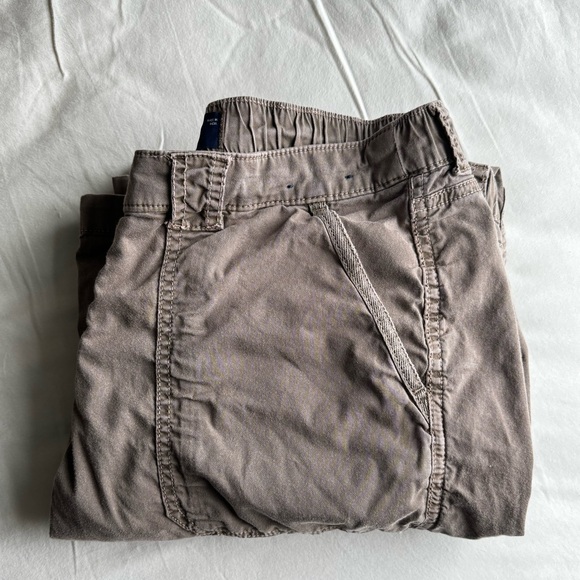 Low Rise Baggy Cargo Pants - Picture 2 of 5